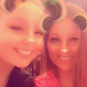 Meet your Posher, Monique